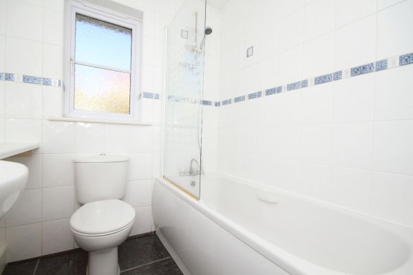 Professional Shower Window Replacement